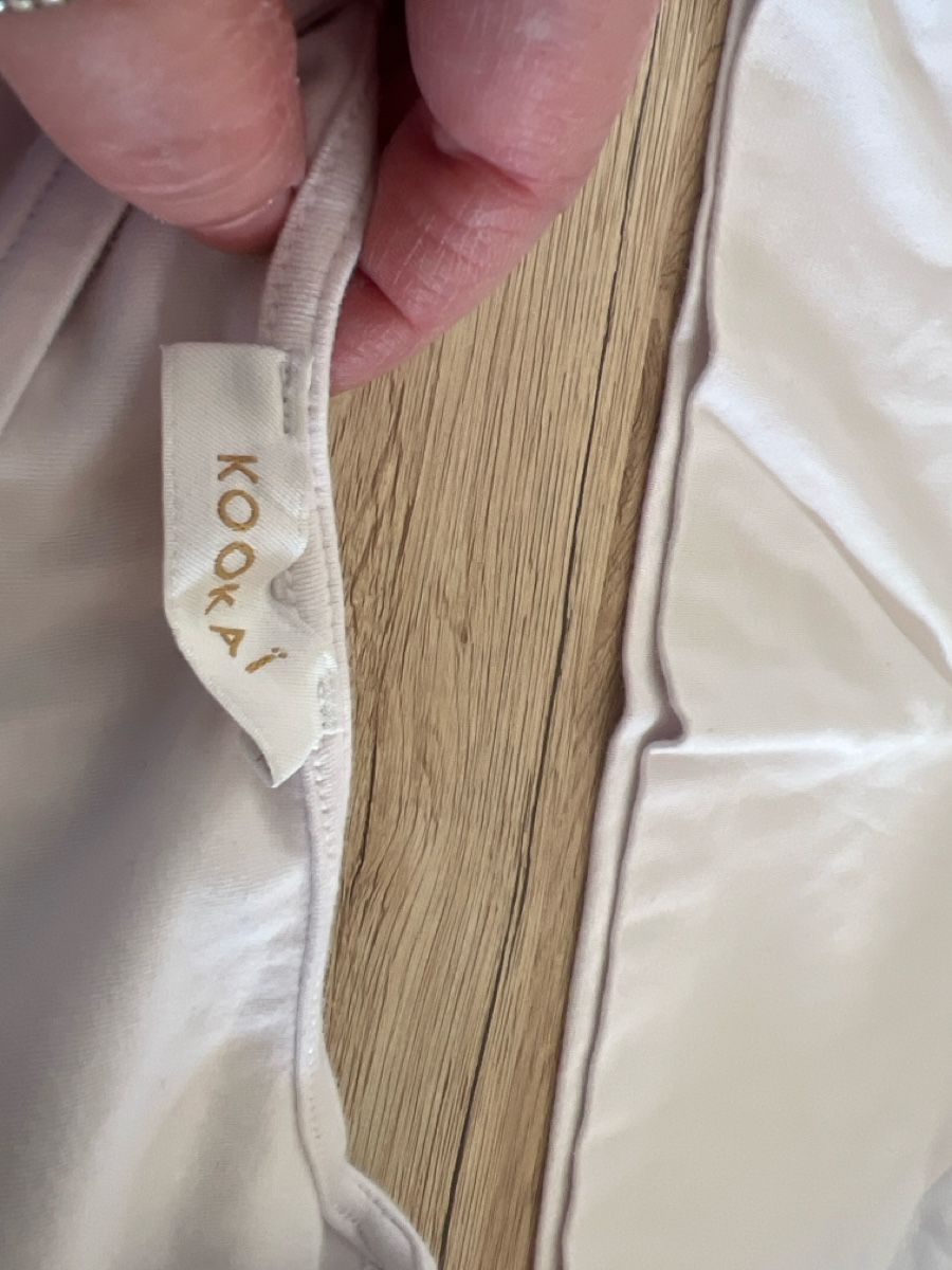 Kookai Lotti di vestiti: Ensemble élégant jupe et 2 top, taille 38, parfait! – Usato da La Chaux-de-Fonds venduto da GabrielaKlein 4
