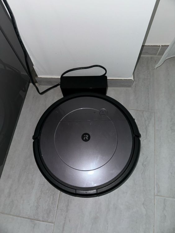 Roomba Combo® Saug und Wischroboter mit WLANVerbindung Kaufen auf