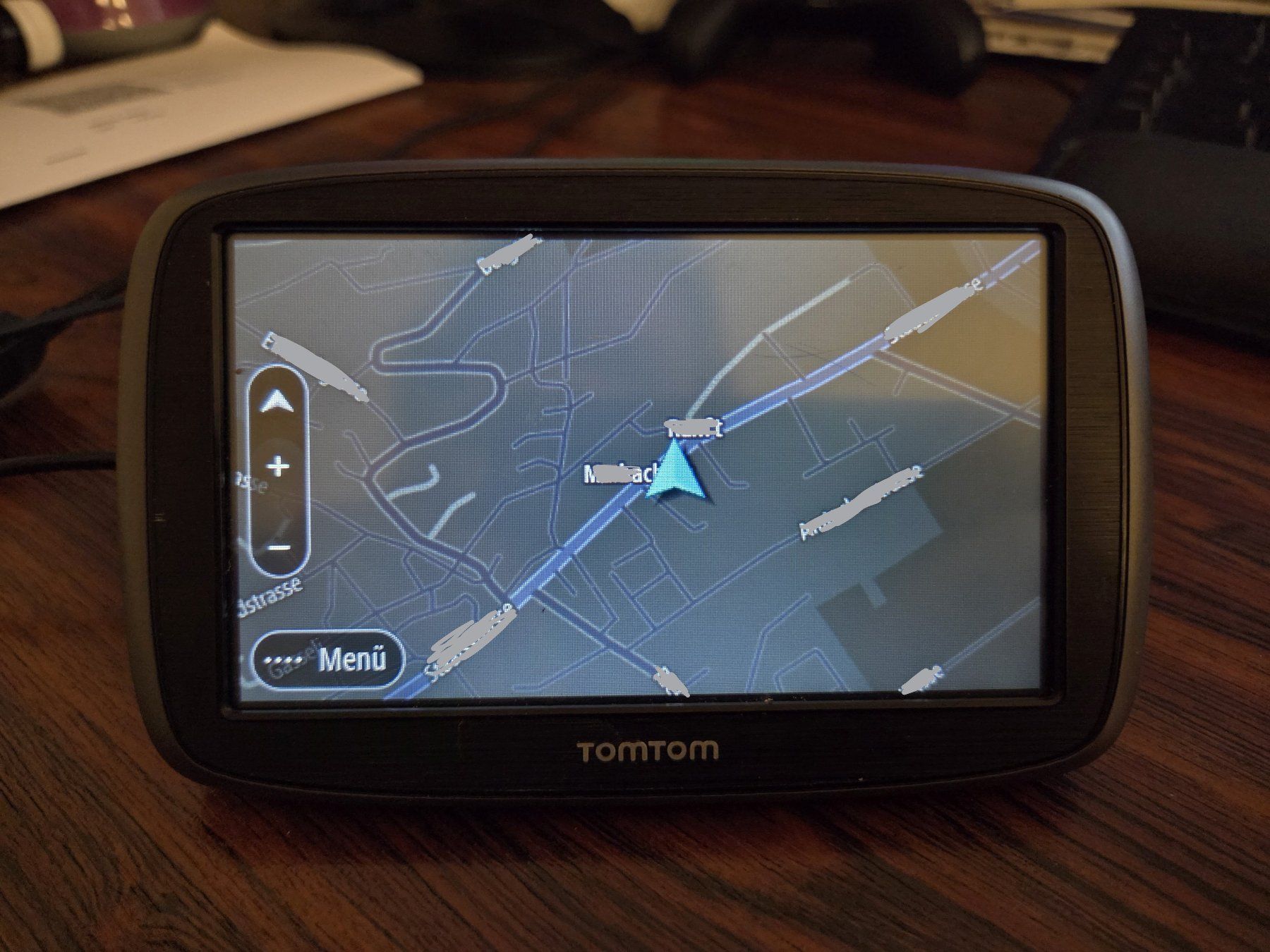 Tomtom Navigatori: TomTom Start 50 Navigationsgerät mit Autoladekabel – Usato da Marbach SG venduto da Koisenso