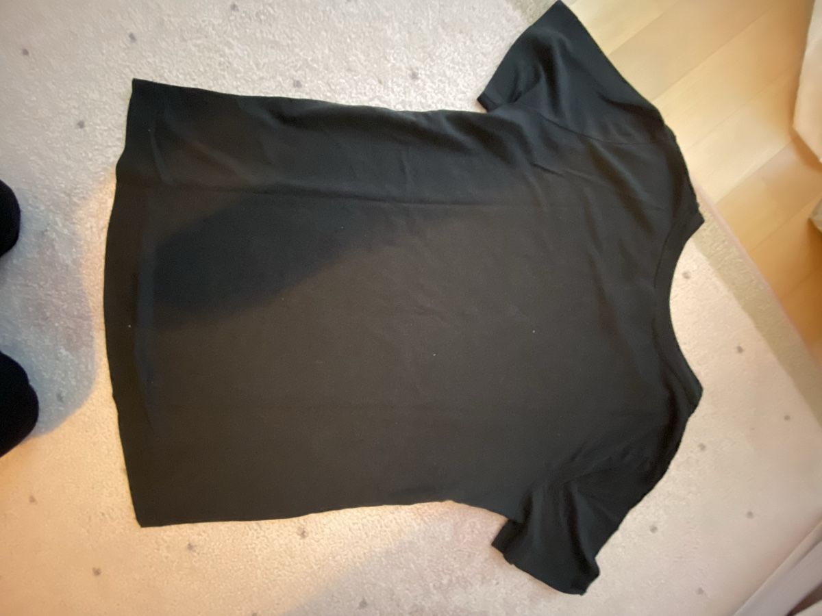 Nike T-shirt: T-Shirt Nike schwarz Grösse S  – Usato da Merlischachen venduto da aly_9ncj 2