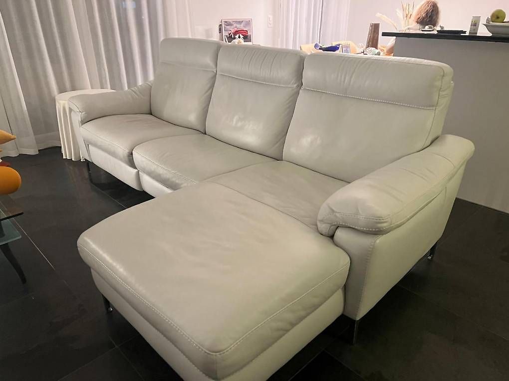 Sofas: Weisses Ledersofa von Divani&Divani – Gebraucht aus Bern von ale_9597 1