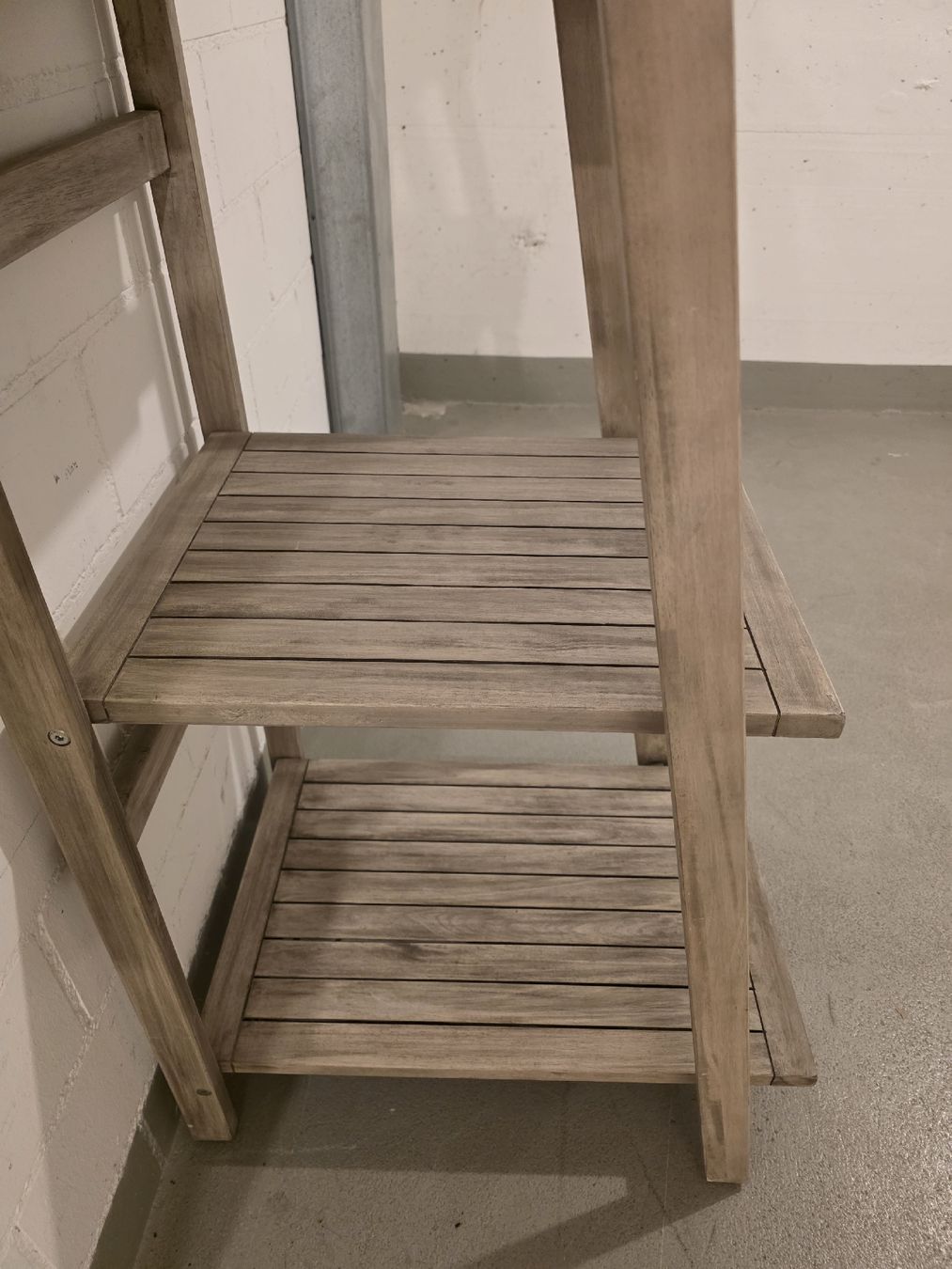 Regale: Holz Treppen Gestell – Gebraucht aus Rüti ZH von car_gl78 2