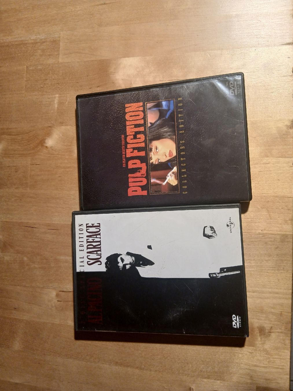 Tutti i DVDs: DVD Set :Pulp Fiction & Scareface  – Usato da Schliern b. Köniz venduto da MR_quality