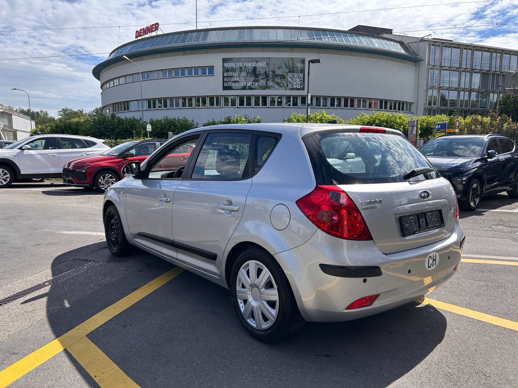 Kia Automobili: Kia cee'd 1.6 – Usato da Adliswil venduto da RuckstuhlAdliswil 2
