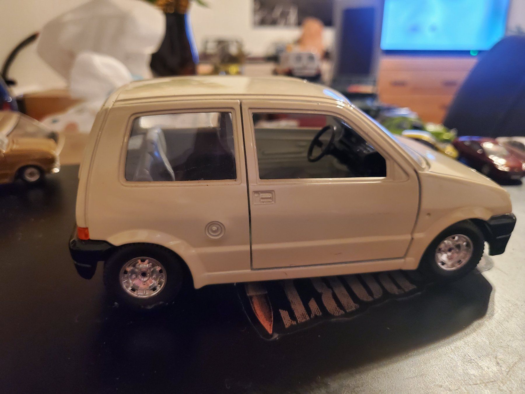 Bburago Modellautos: Fiat 500 Bburago 1:24 – Neu (gemäss Beschreibung) aus Balsthal von redcarpet 3