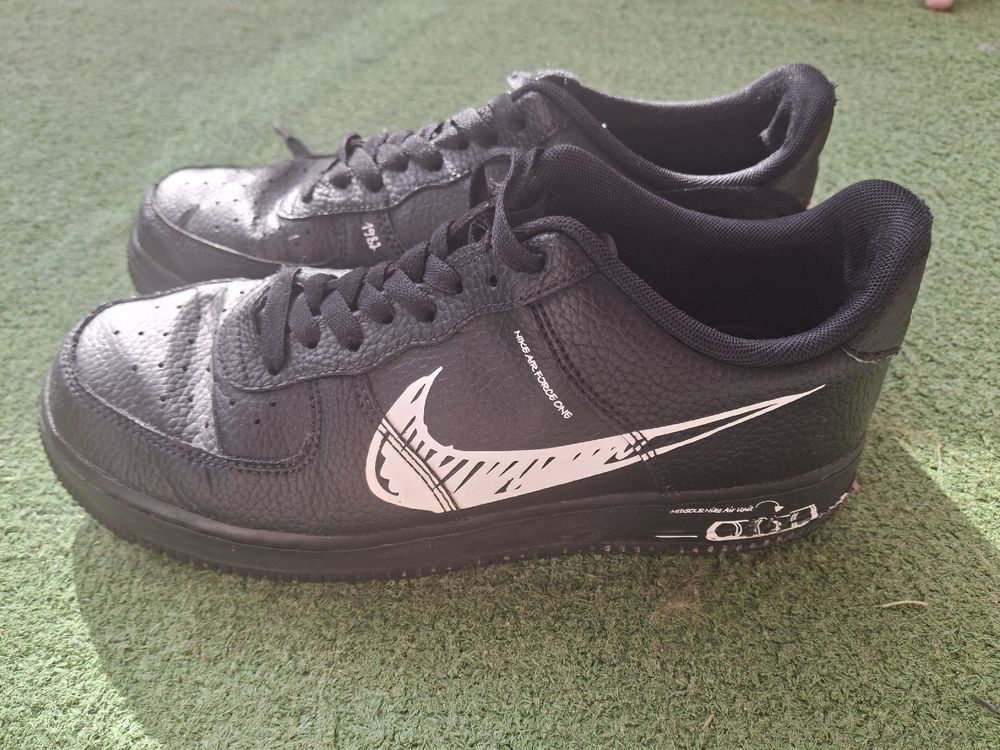 Nike Scarpe da uomo: Nike Air  Gr.42 Occasion Top Zustand🔥 – Usato da Gattikon venduto da KASA