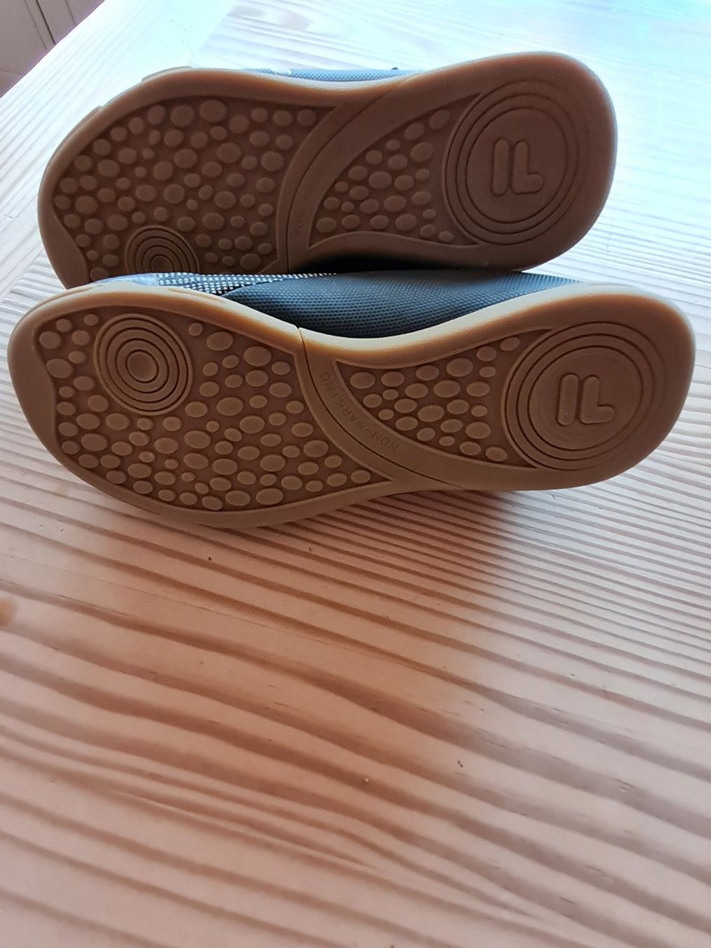 Fila Scarpe da uomo: Basket fila (taille 35) – Nuovo (secondo la descrizione) da Châtelaine venduto da Mariabella 3