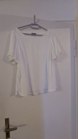 Weisses Sommershirt von Yessica, Grösse M, Top Zustand!