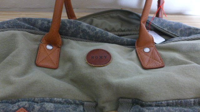 Roxy Borse: ROXY Weekender Reisetasche gross, Top Zustand, Herbst – Usato da Zürich venduto da inf_gt6t 4