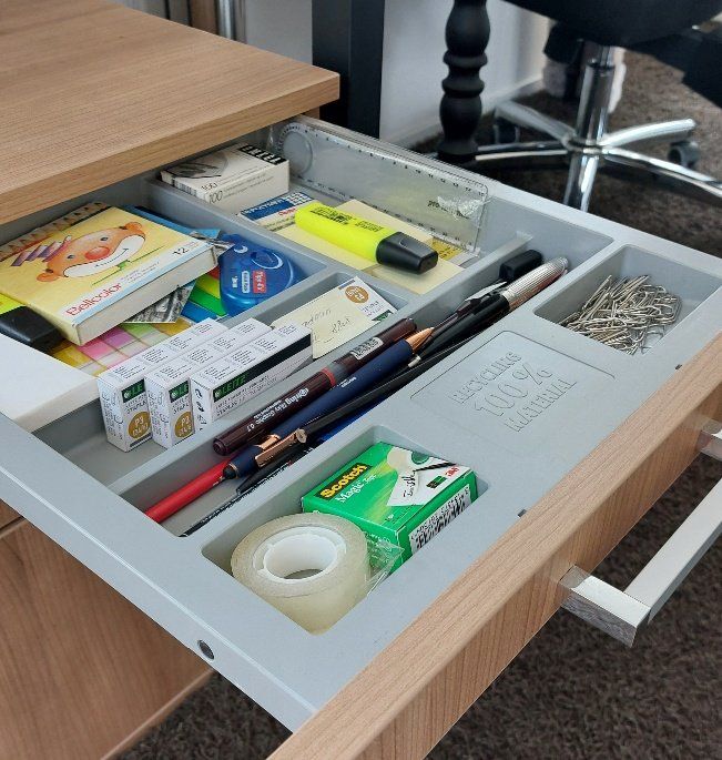 Livique Eléments de bureau: Rollcontainer/Korpus, Buche Optik, 3 Schubladen – D'occasion à Altendorf par Markus049 2