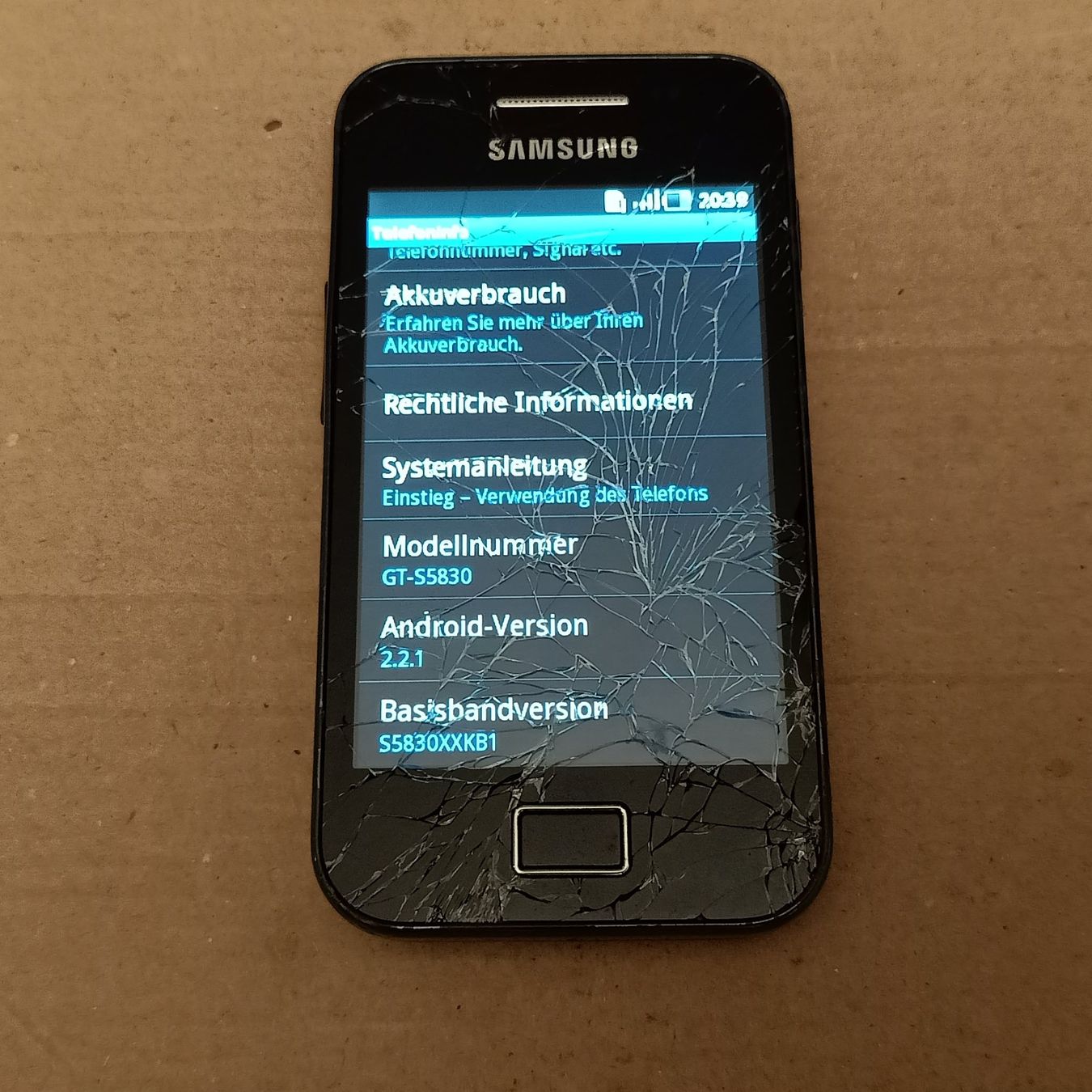 Samsung Telefoni cellulari / Smartphones: Android Handy: Samsung Galaxy Ace S5830 – Usato da Winterthur venduto da Opusco 6