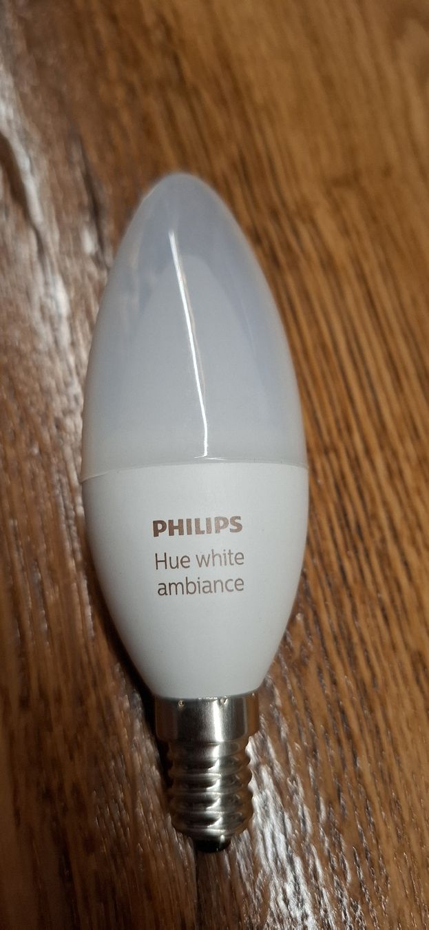Philips Lampade: Philips Hue White Ambiance Kerze E14 – Usato da Guntershausen venduto da Jtattoo