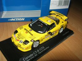 Chevrolet Corvette C5-R Le Mans 2001 N° 64 * Action 1:43