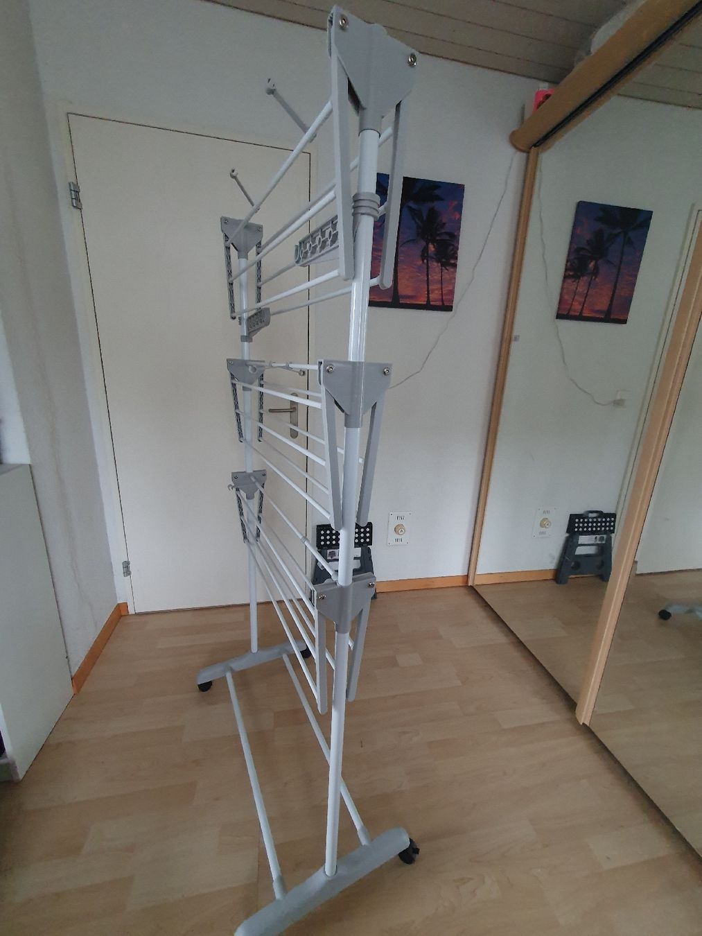 Stenditoi: Turm-Wäscheständer – Usato da Erlinsbach SO venduto da Lea030 2