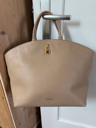 Coccinelle Magie Soft, Beige