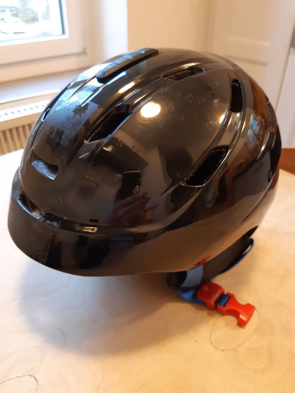 Caschi: Skihelm inkl. Skibrille Grösse S – Usato da Glattfelden venduto da Glattfelden88