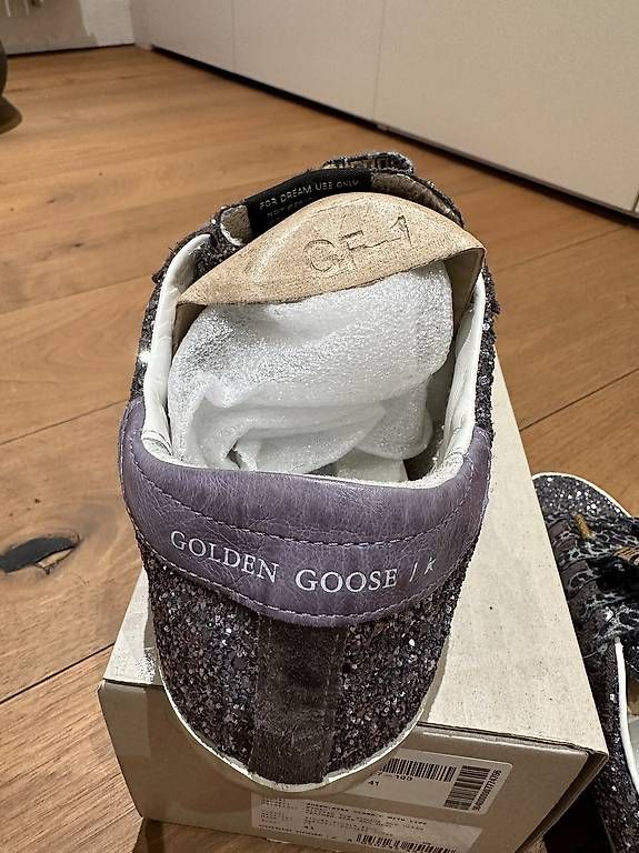Golden Goose Scarpe da uomo: GOLDEN GOOSE SUPERSTAR 40 – Usato da Lugano venduto da chs_fjt5 2
