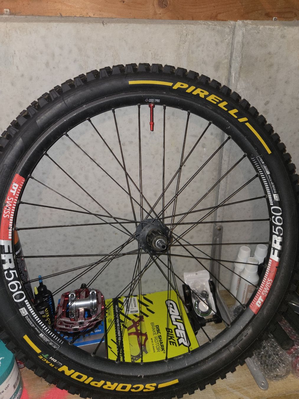 Swiss Pezzi di ricambio: Roue DT Swiss FR541 – Usato da Dombresson venduto da bou555 1