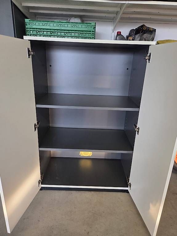 Ikea Armoires: Ikea Galant Schrank – D'occasion à Lichtensteig par Nessaness_va 2