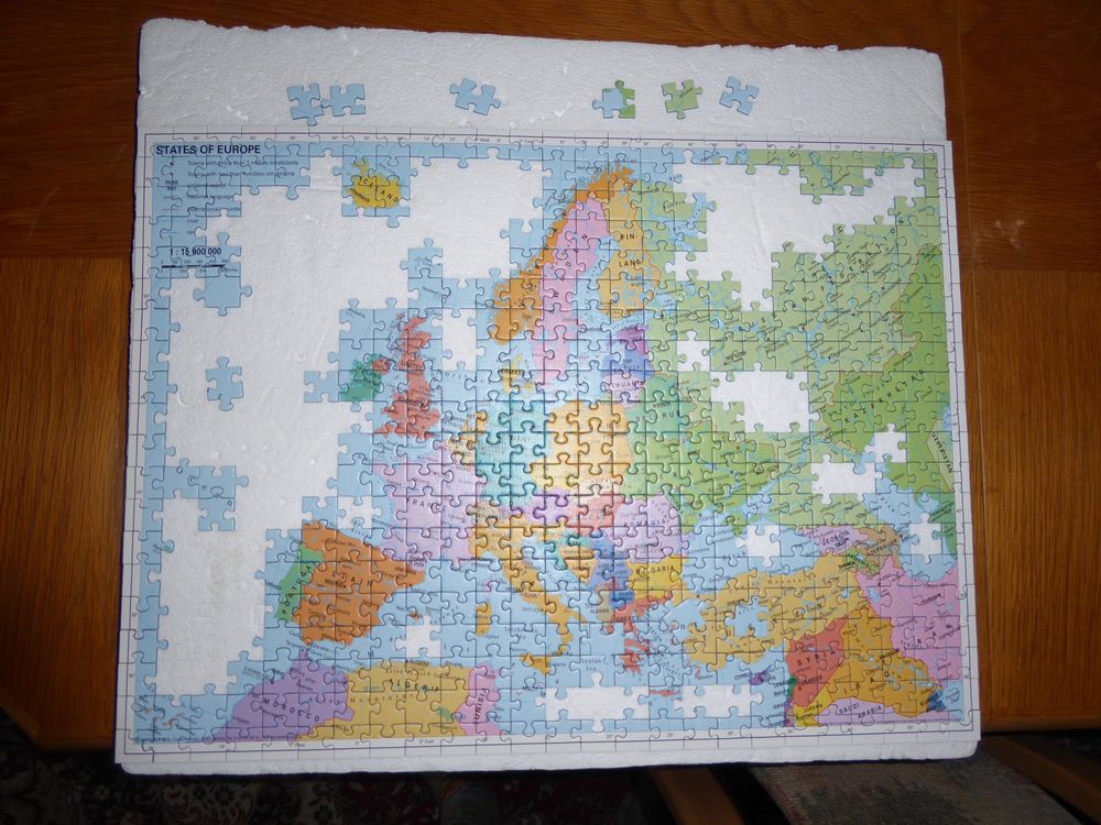Ravensburger Puzzles: Ravensburger Puzzle Europa politisch 500 Teile – D'occasion à Gossau SG par oreliefredy 1