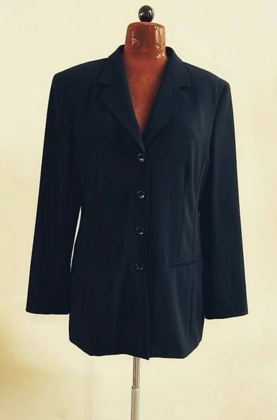 Comma Giacche: Comma Blazer Bamen 42 – Usato da Liestal venduto da Ballybs