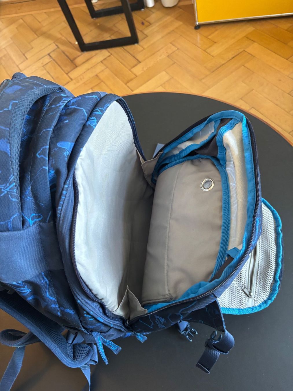 Rucksäcke: Schulrucksack Satch blau gemustert guter Zustand – Gebraucht aus Zürich von MariAngeles 3