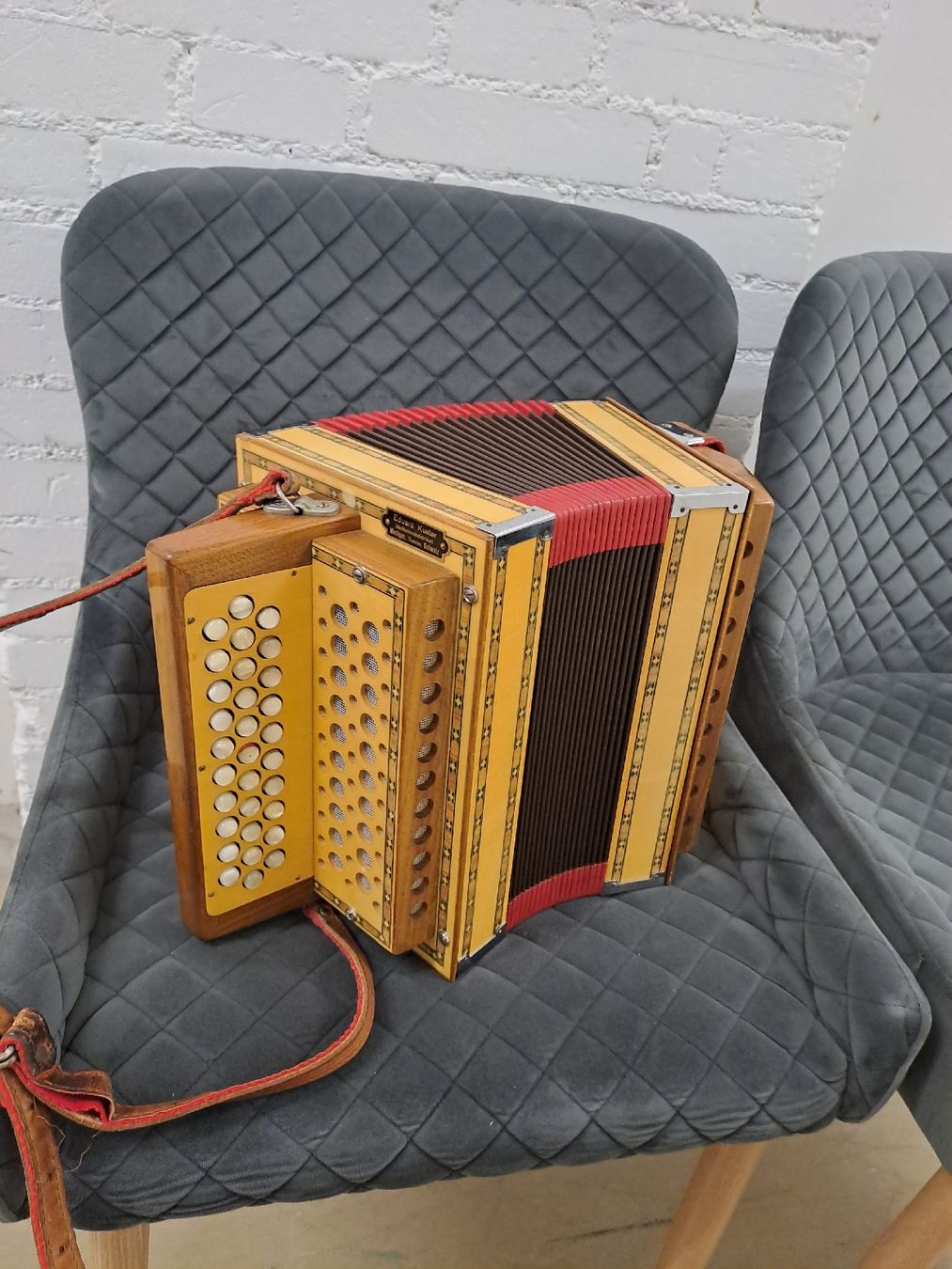 Strumenti musicali: schwyzerorgeli ton B – Usato da Villeneuve venduto da BibiVintage 9