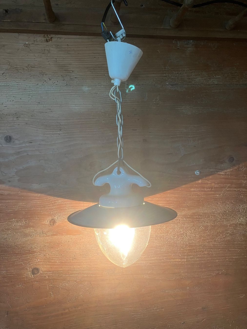 Lampade: Hängelampe, Stalllampe – Usato da Neftenbach venduto da 889095 1