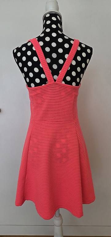 Robes: Sommerkleid Neon Pink Gr. M – D'occasion à Menziken par Shandor66 3