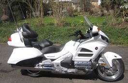 Wunderschöne Honda Gold Wing GL 1800 DX weiss-metallic