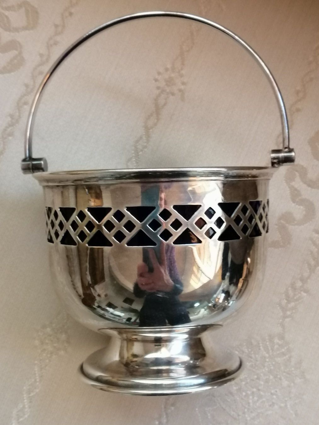 Vasi & Recipienti: Vintage, Englisch versilbertes Behältnis – Usato da Rheinfelden venduto da Cleopatra2000