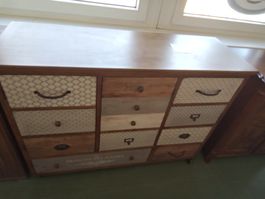 Kommode im Vintage-Stil