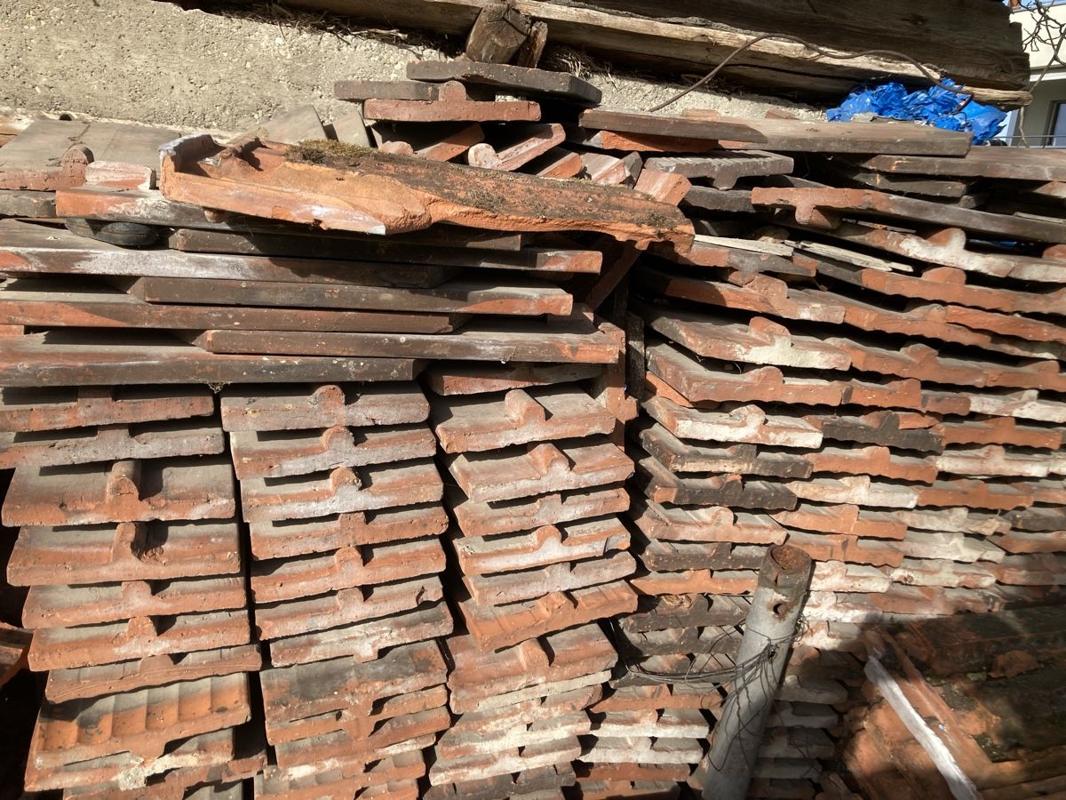 Baustoffe: Dachziegel – Gebraucht aus Hochdorf von