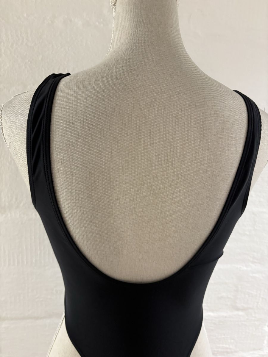 Shein Badekleider & Bikinis: Damen Einteiliger Badeanzug,Gr.M;Shein – Gebraucht aus Winterthur von Nena222 4