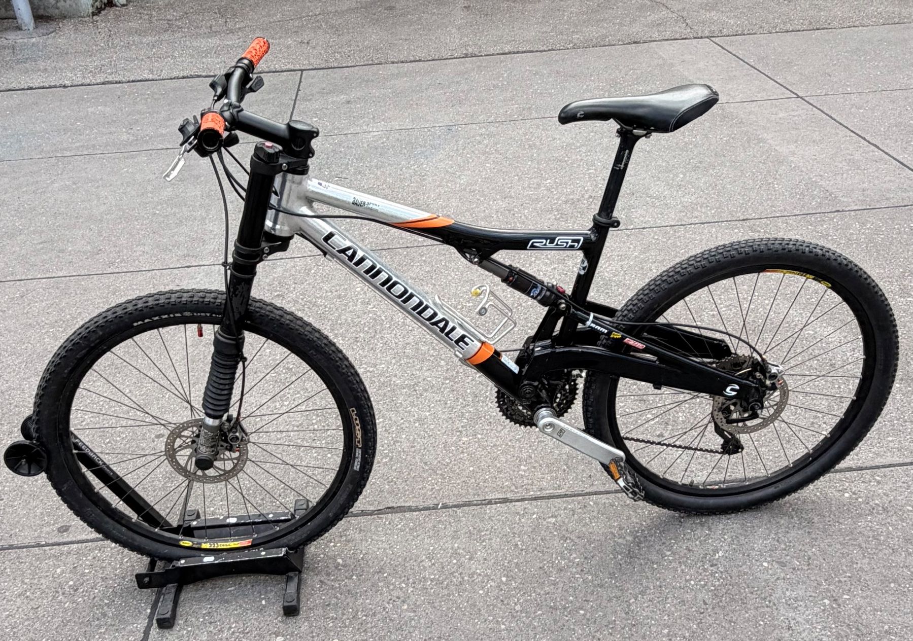Cannondale Biciclette: Cannondale Rush 1000 - Size M mit Lefty Gabel – Usato da Dietikon venduto da gab_qz7y 4