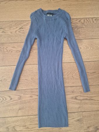 PIECES Strickkleid blau Grösse S wie neu