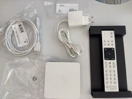 Swisscom TV 2.0 Box mit Zubehör neuwertig