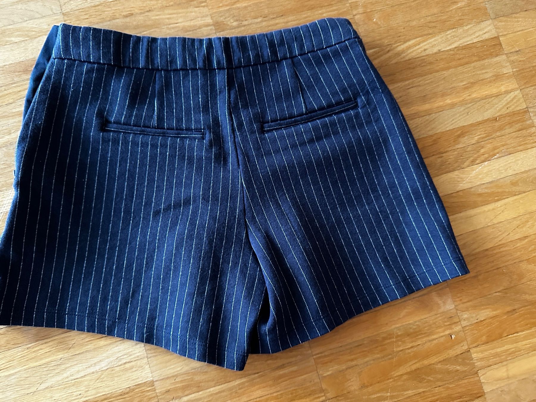 Lotti & Set di vestiti: shorts / Kurze Höse Gr 152 – Usato da Zürich venduto da poliveira 1