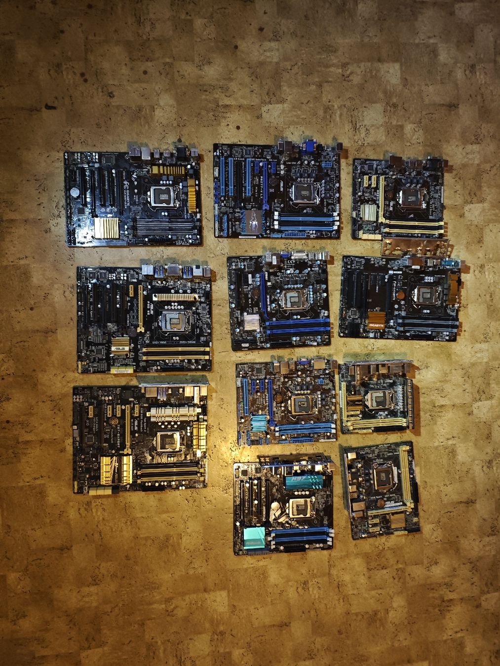 Intel Mainboards: Intel Mainboards Defekt  – Defekt aus Neuenkirch von Metal_666 1