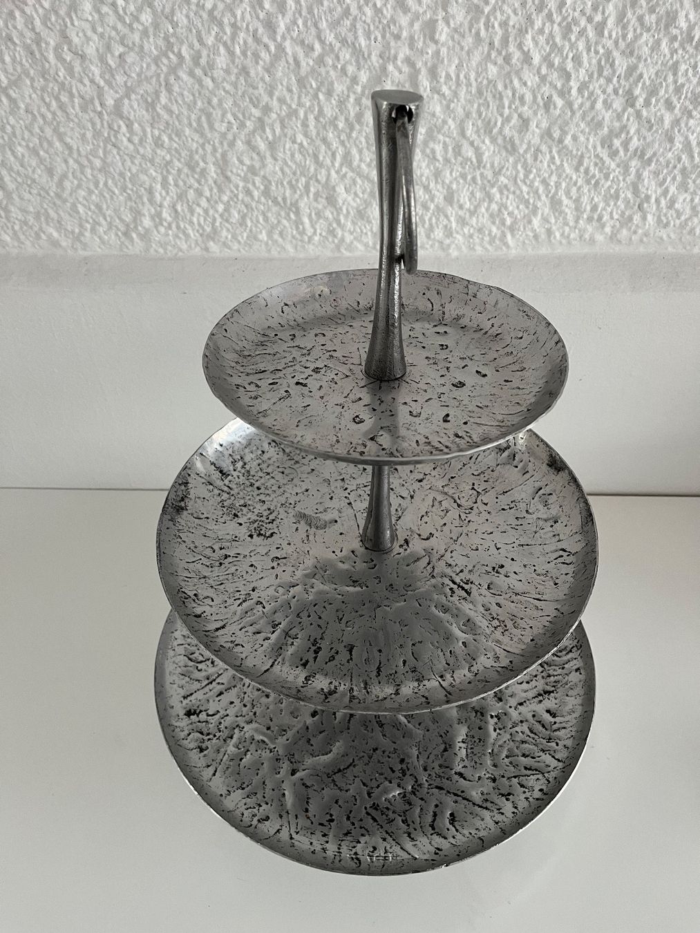 Tutte le decorazioni: Etagere aus Aluminium – Usato da Wetzikon ZH venduto da seli03 3