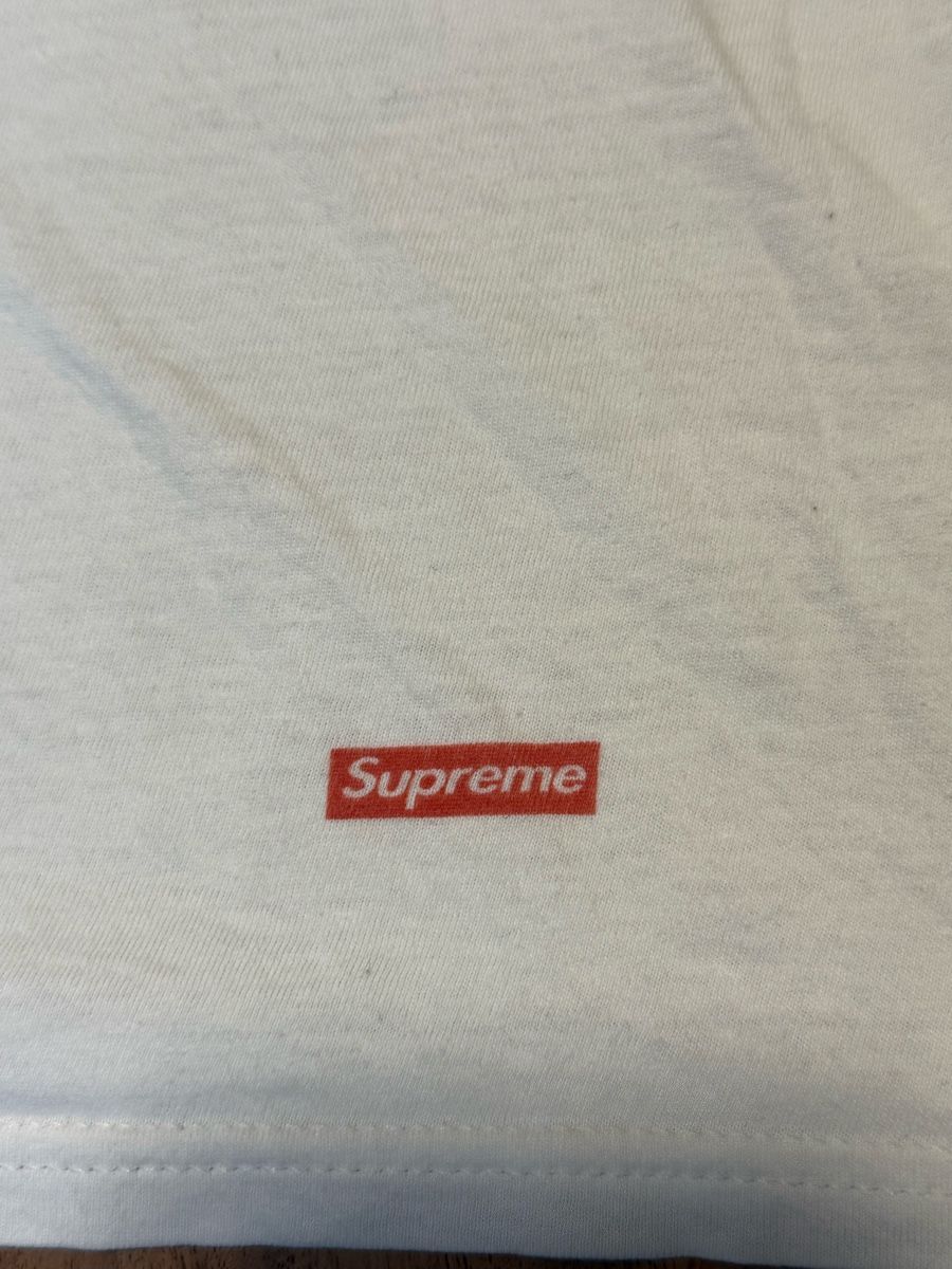 Supreme T-shirt: White supreme t-shirt  – Nuovo (secondo la descrizione) da Borex venduto da Fzeven 1