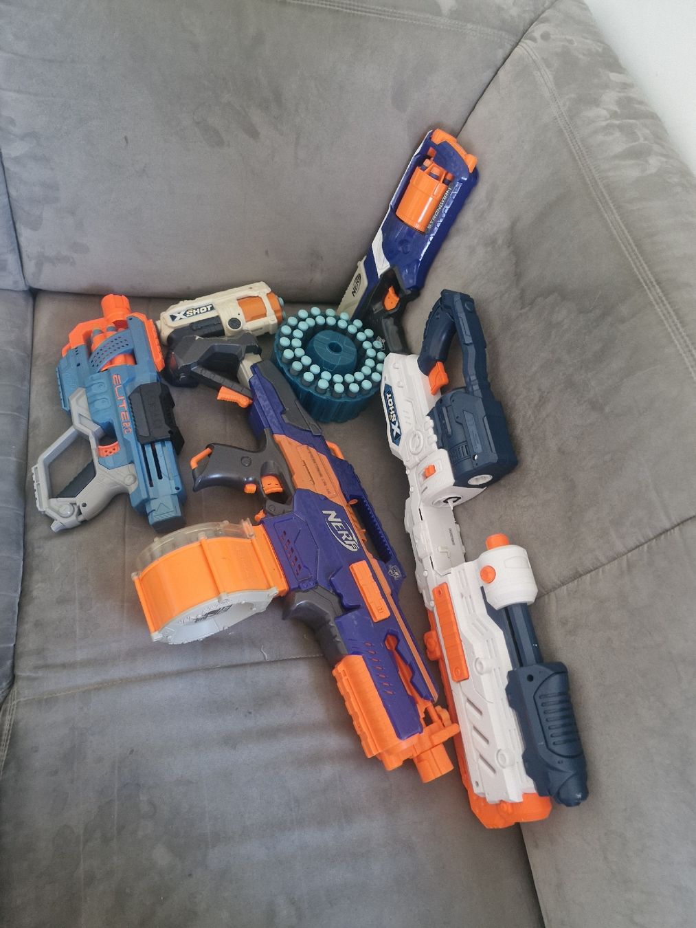 Nerf Giocattoli: Nerf  und xShot – Usato da Rifferswil venduto da stadelwolf