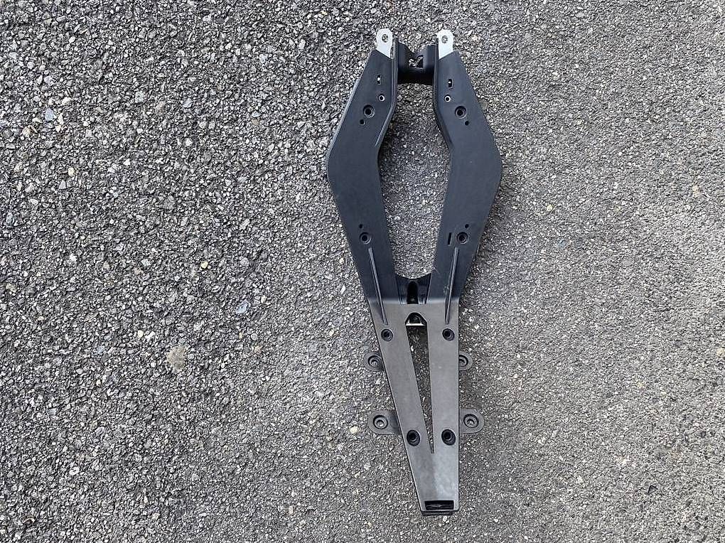 Stander: Support de plaque arrière KTM 1290 superduke – Usato da Monthey venduto da montheyenvalais 3