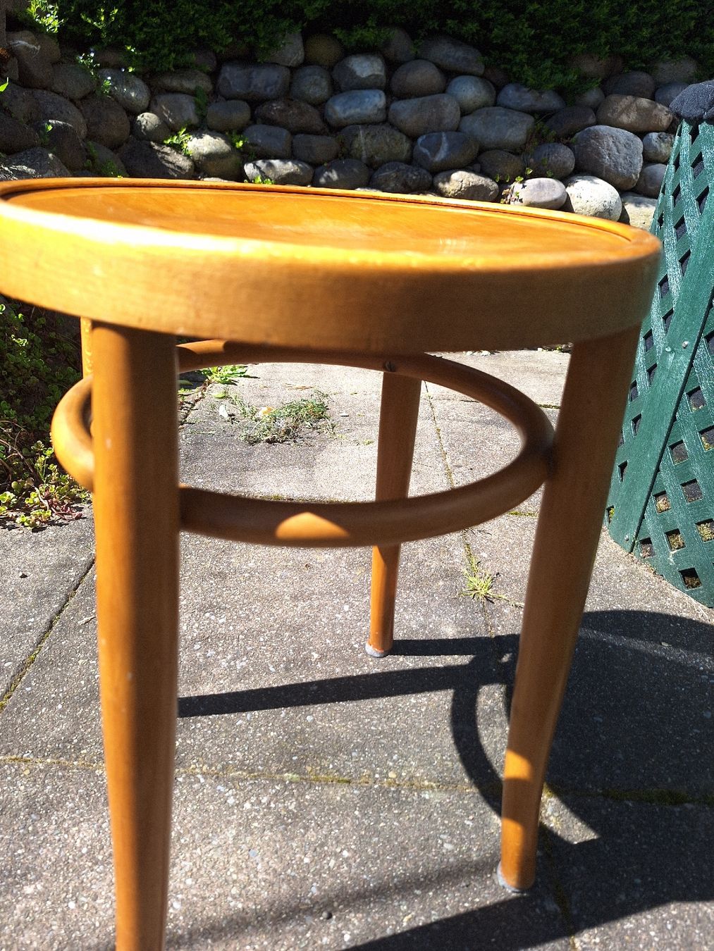 Horgen Glarus Sgabelli: Vintage Horgen-Glarus klassischer Bugholz-Hocker – Usato da Watt venduto da cla_fm7h 3