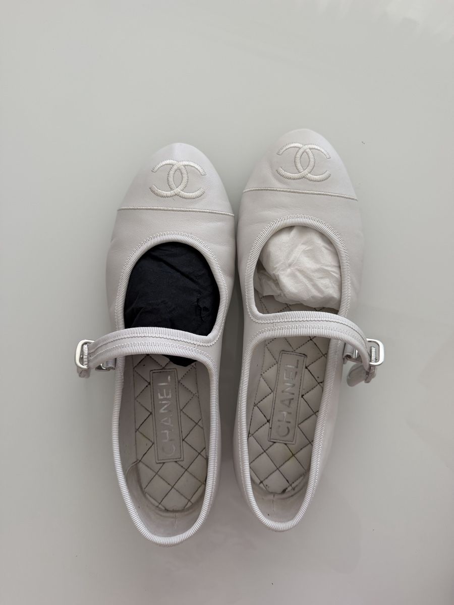 Chanel Scarpe da donna: Mary janes – Usato da Fahrweid venduto da Stellar_times