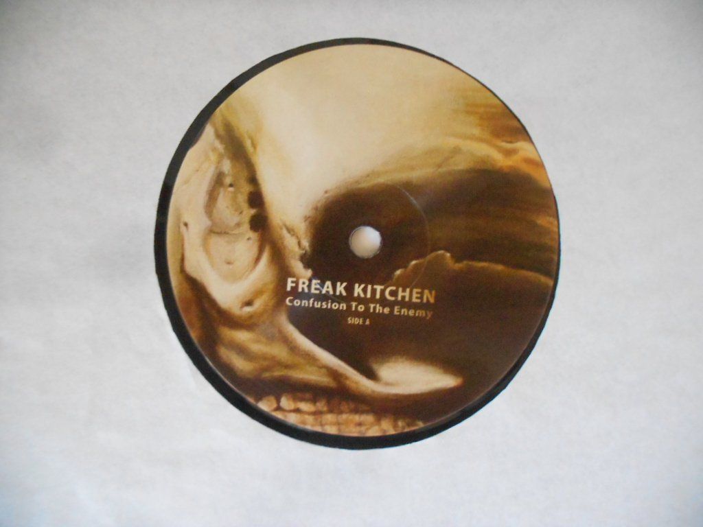 Dischi in vinile: FREAK KITCHEN  -  CONFUSION TO THE ENEMY – Usato da Bex venduto da Giorgiob 5