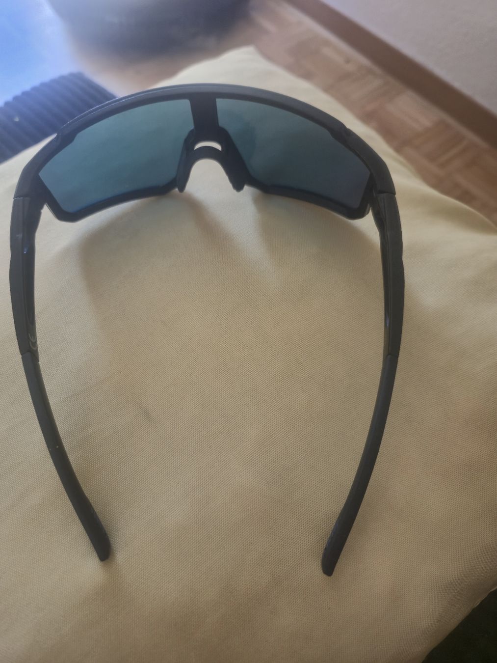 Lunettes & Verres: Sonnenbrille – Neuf (Voir description) à Schlieren par ela_kpw6 1