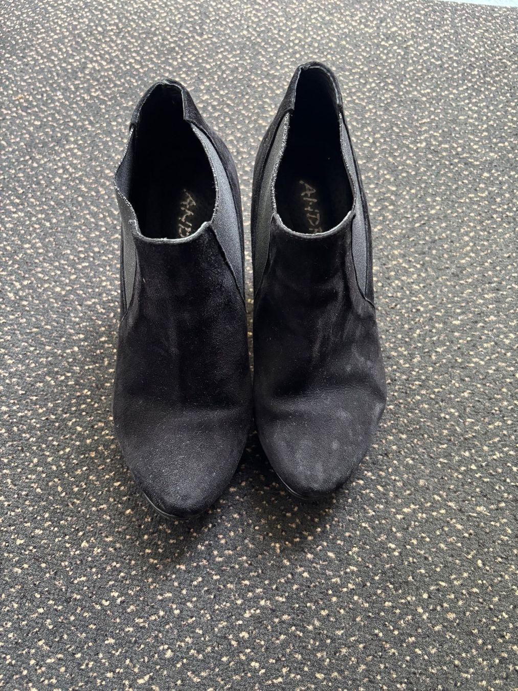 Scarpe da donna: High heels – Usato da Kesswil venduto da kev_p6mz