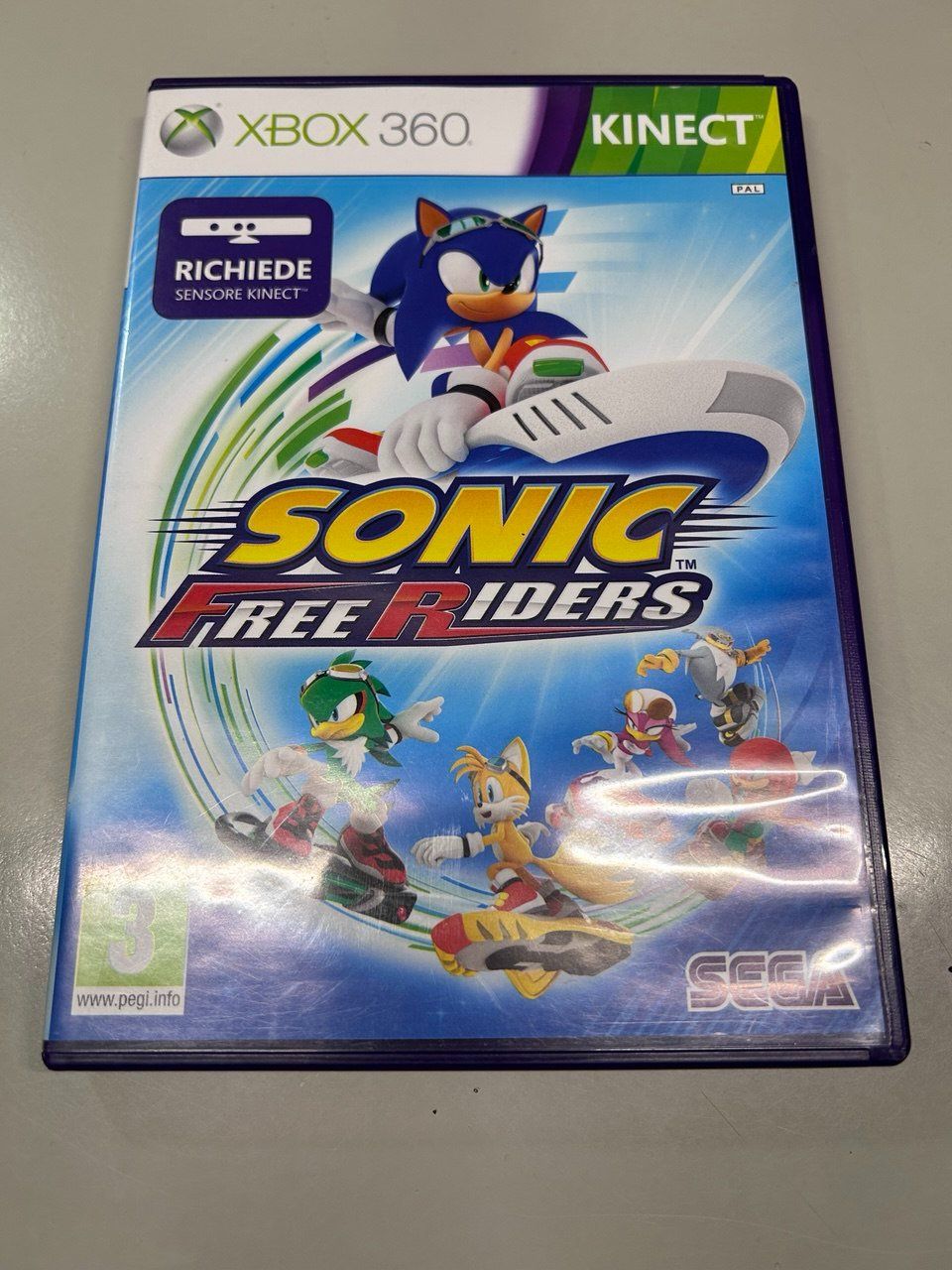 Microsoft Giochi: Sonic Free Riders per Xbox 360 – Usato da Giubiasco venduto da LorisVale