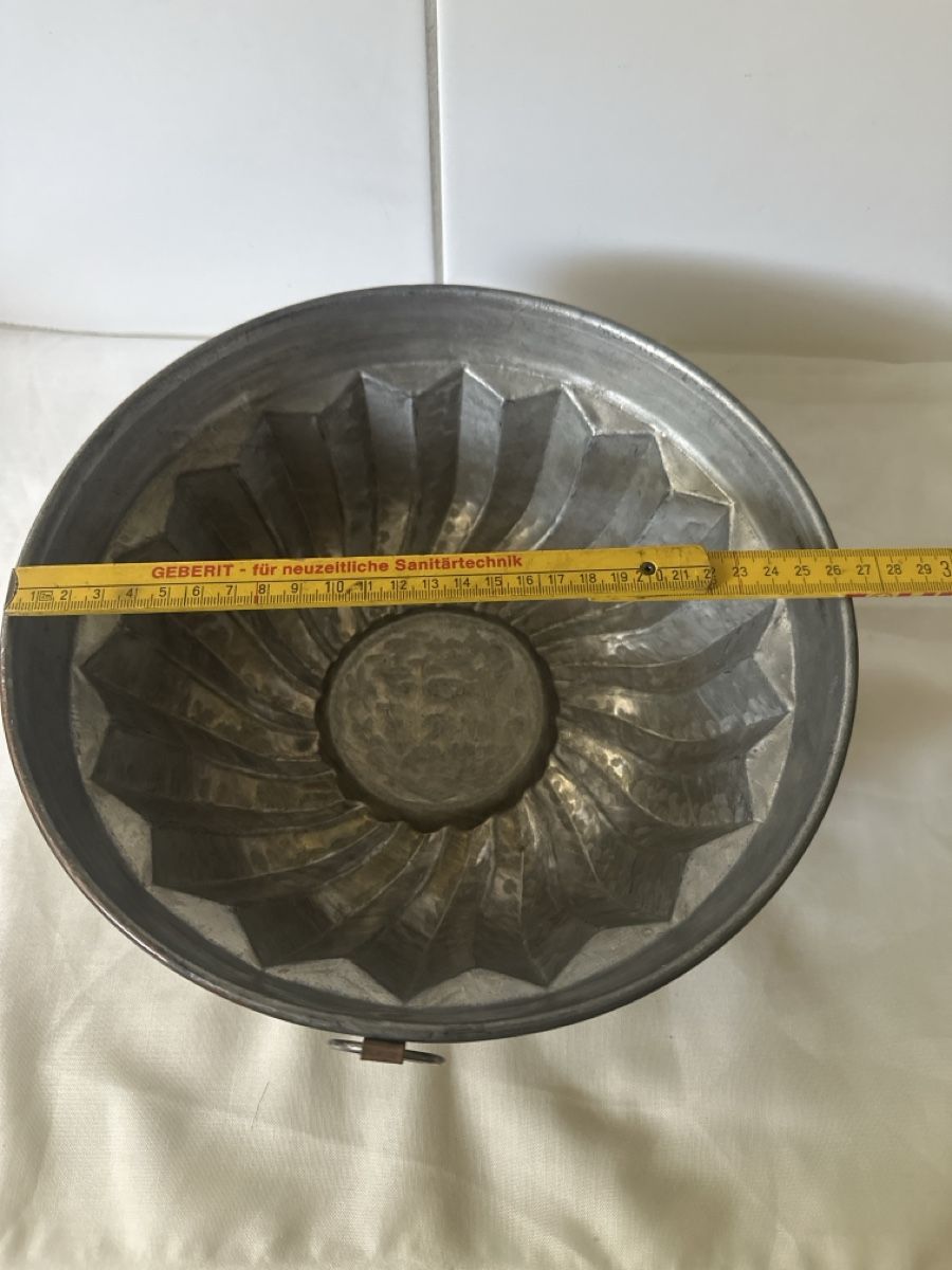 Teglie da forno: Backform aus Kupfer mit Ring ca.26 cm Durchmesser – Usato da Zürich venduto da Chaeffeler 4